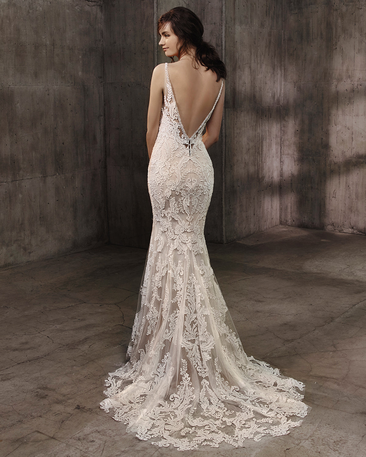 Badgley Mischka Aubree Ivory Mermaid Bridal Gown
