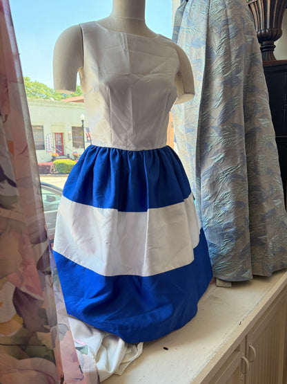 Blue andLotus Grace Vintage Colorblock Dress with Pockets – Royal Blue & White | Size 4 | Preloved white