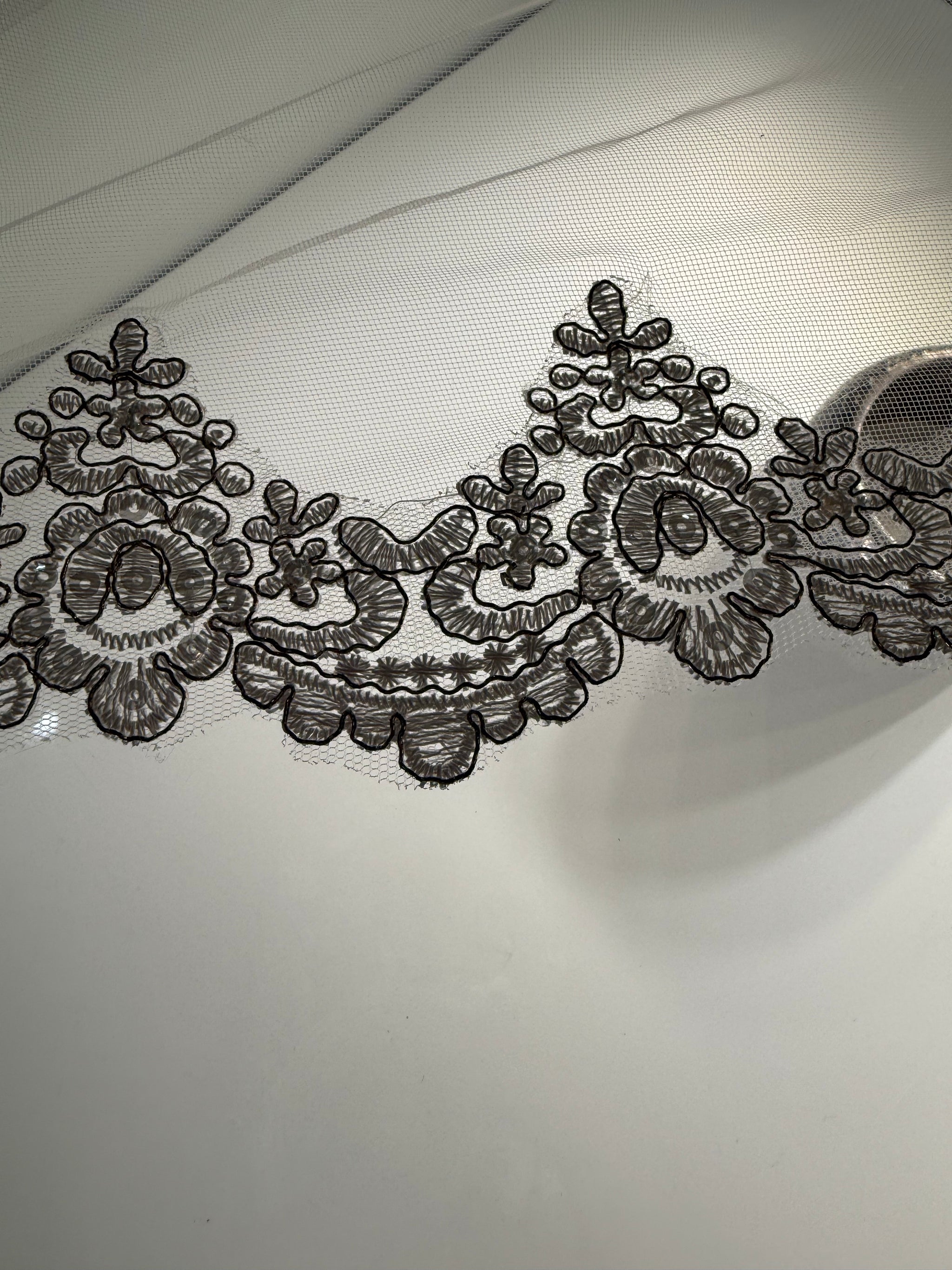 Single Layer Waist Length Bridal Veil with Appliqué