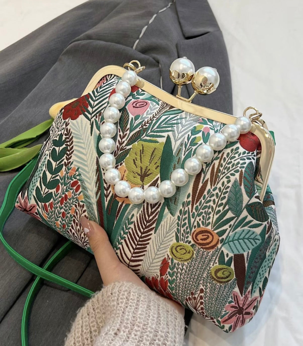 Floral Purse; Green and Pearl Straps Included