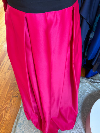Betsy & Adam Black & Pink Pleated Skirt Gown – Sleeveless, Size 4