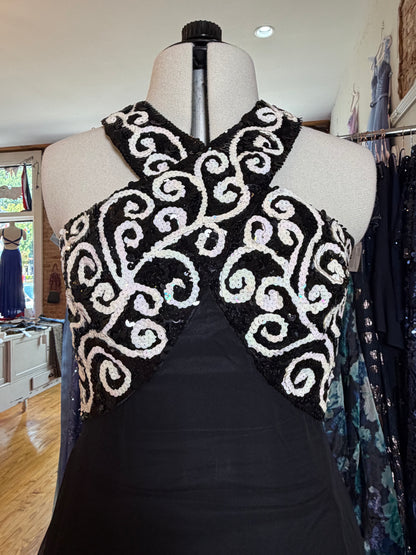 Black and white curated vintage dress at Dover Grace Boutique in Watkinsville, Georgia.