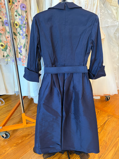 Jessica Howard navy midi dress – back view showing zipper closure and A-line skir