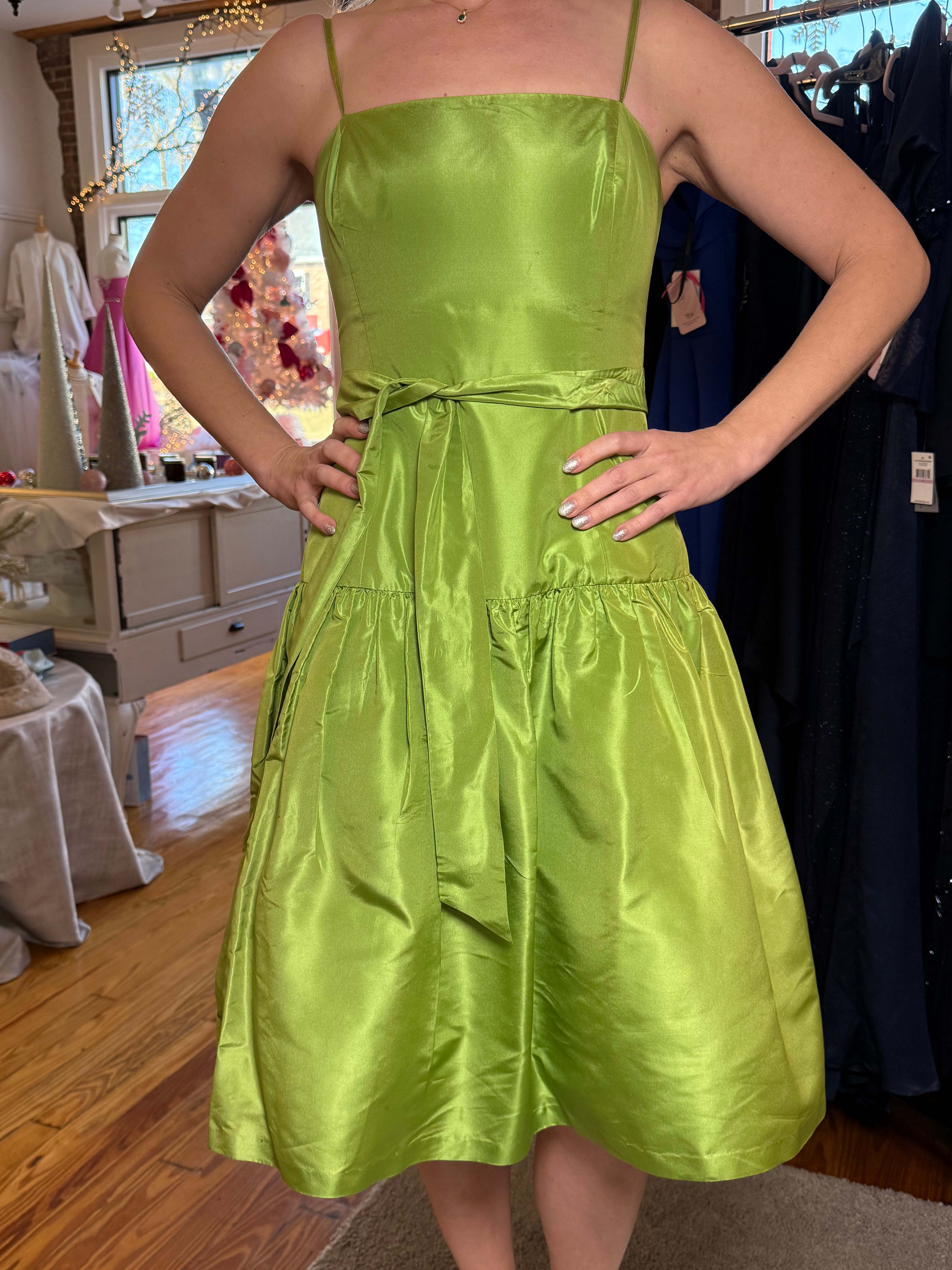Vintage Lilly Pulitzer Spring Green Silk Dress with Boned Bodice and Drop Waist