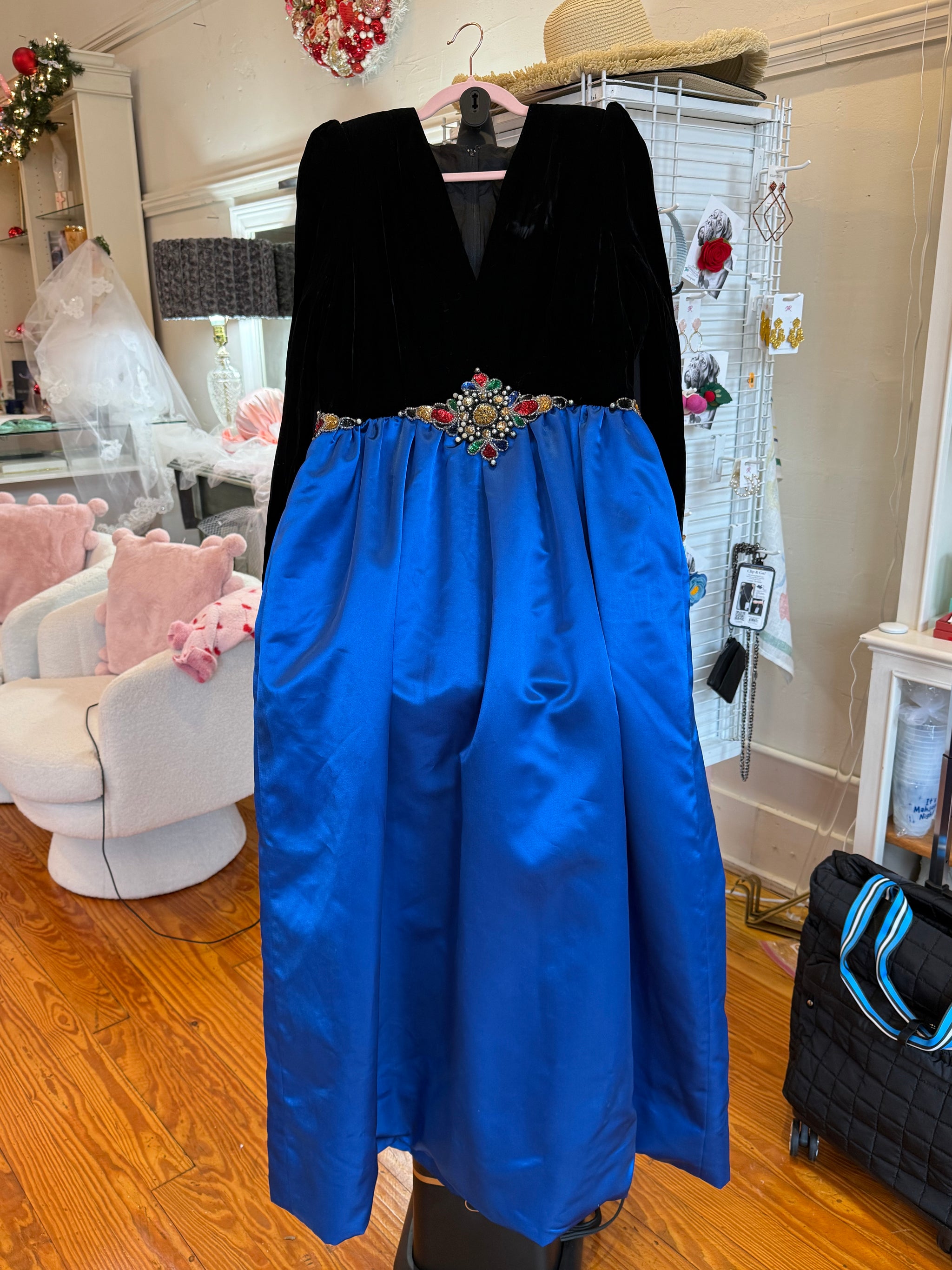 Evangeline- Vintage William Pearson for Saks Fifth Avenue