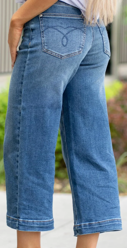 Judy Blue Heritage Mid Rise Cropped Wide Leg Jeans – Medium Wash | Regular