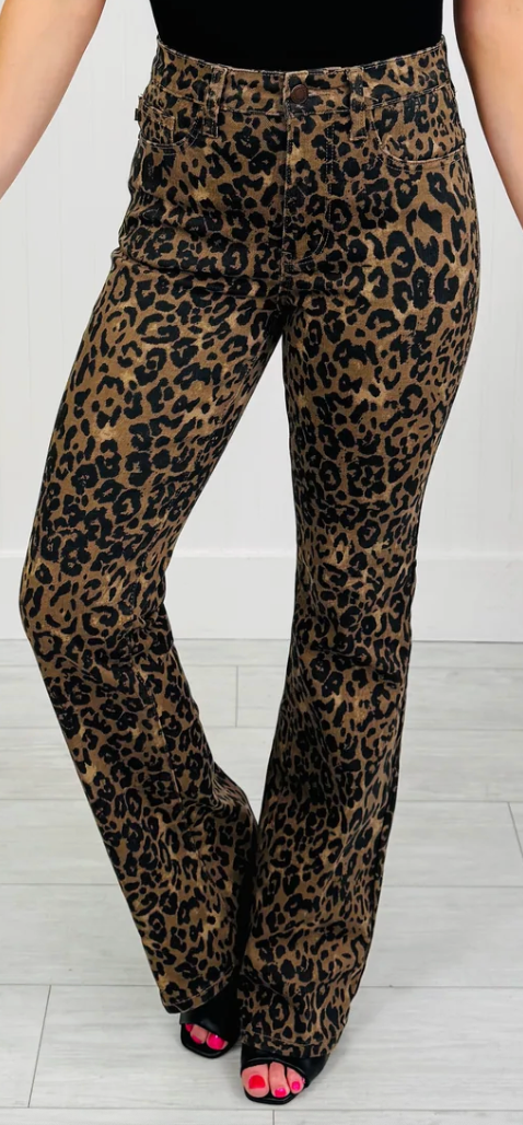 Judy Blue Leveled Up Leopard high rise bootcut jeans, front view, brown and black leopard print with 5-pocket styling and zip fly