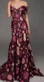 Alyce Paris Off-Shoulder Sweetheart A-Line Gown with Sweep Train, Size 8
