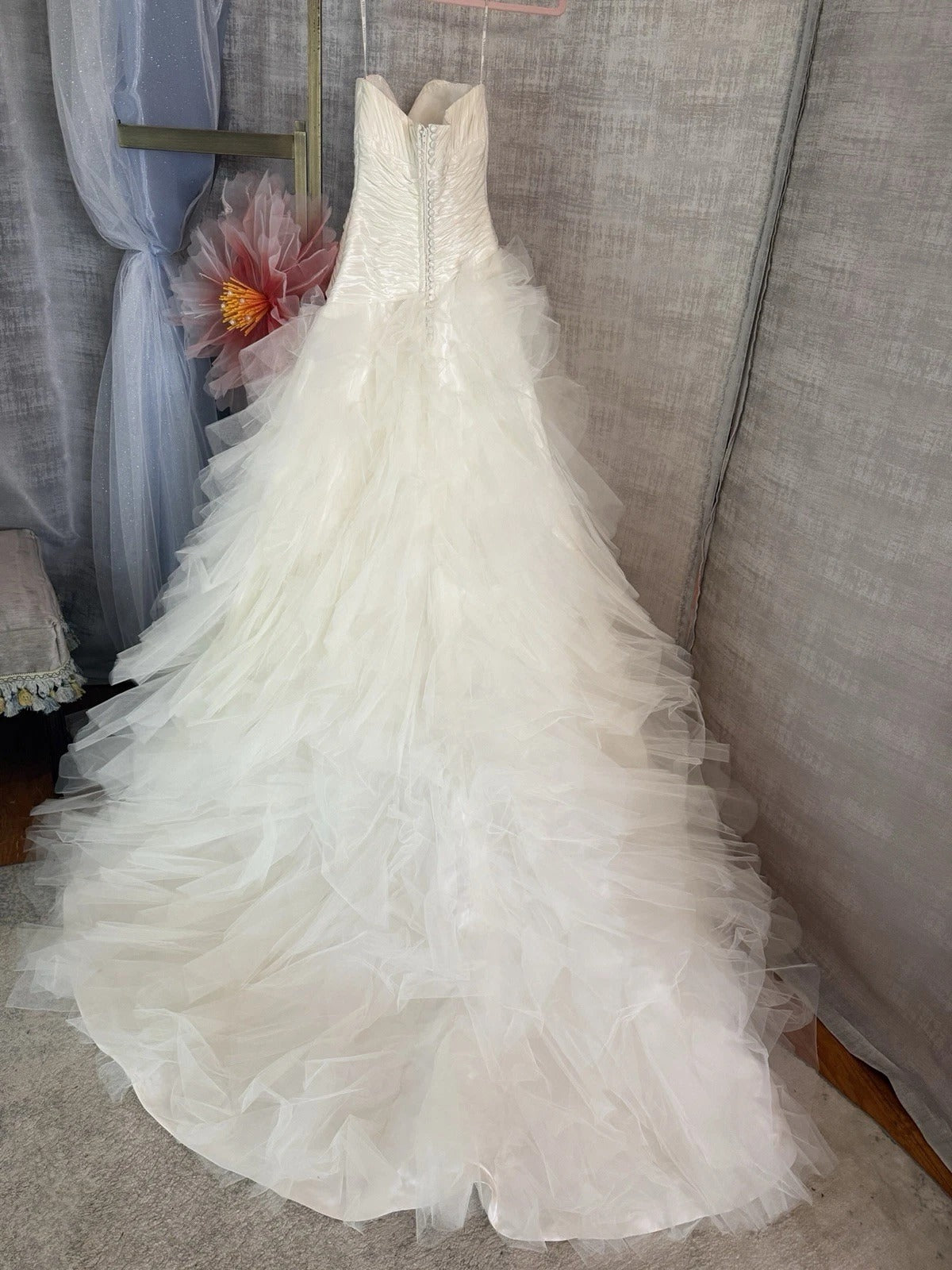Winnie Couture- Ivory Strapless Ruched Bodice Wedding Gown