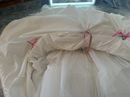 Winnie Couture- Ivory Strapless Ruched Bodice Wedding Gown