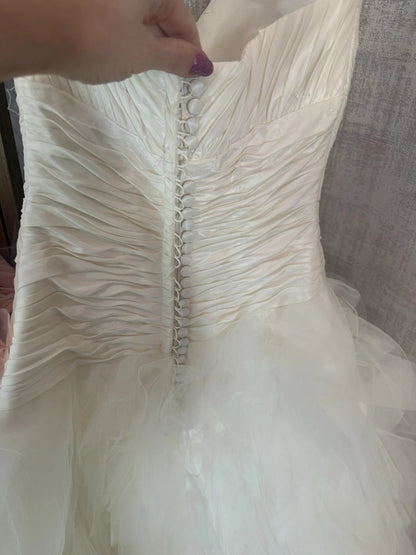 Winnie Couture- Ivory Strapless Ruched Bodice Wedding Gown