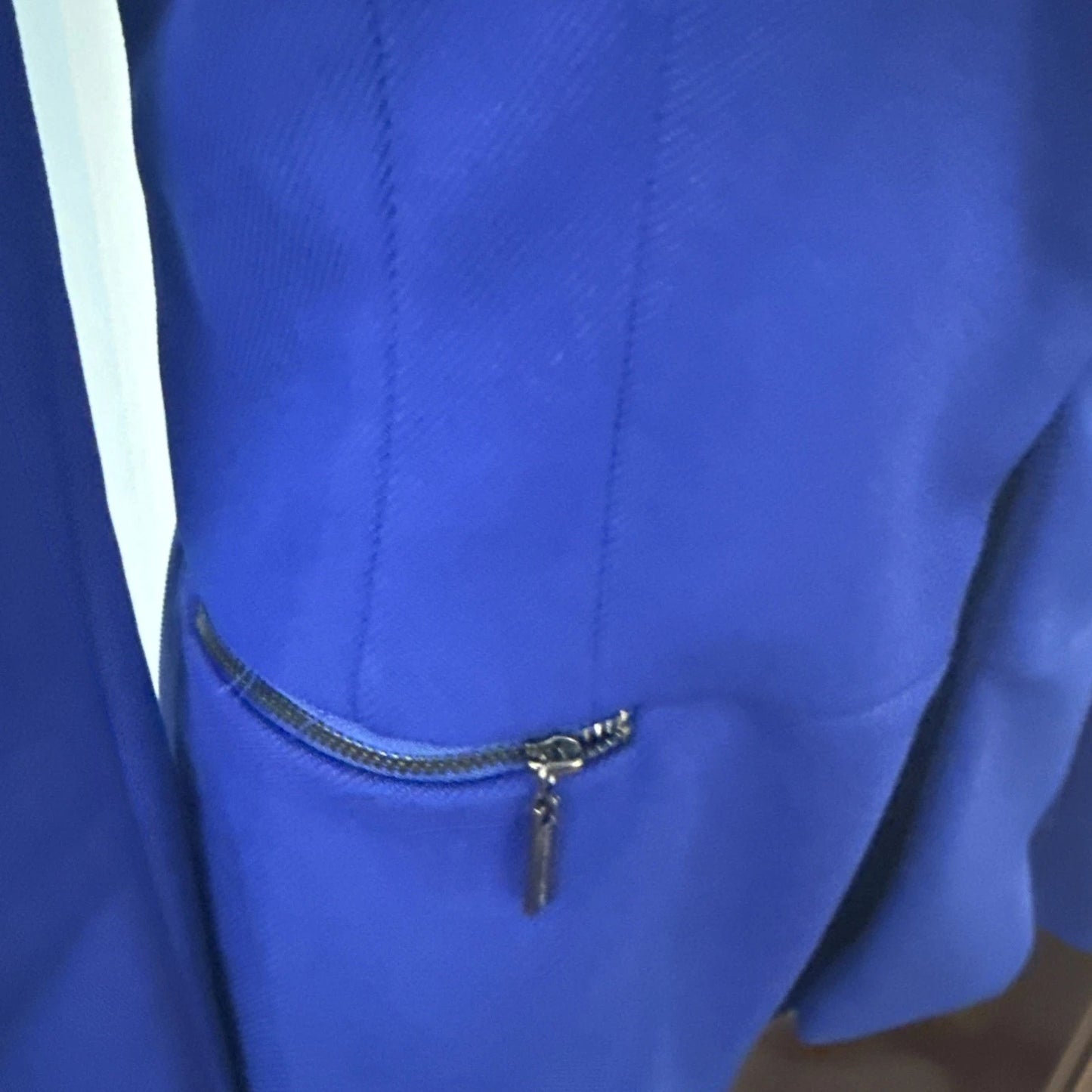 Dana Bucham - Royal Blue Notched Lapel Blazer with Front Zipper Pockets